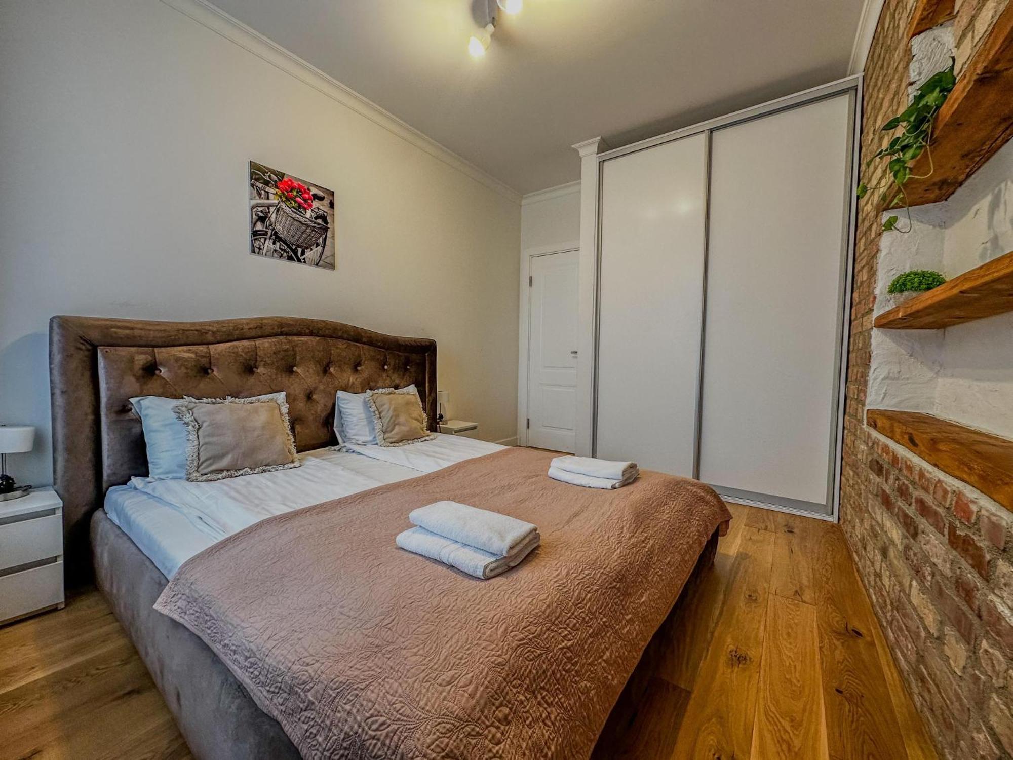 One Bedroom Promenade Apartment Riga Luaran gambar