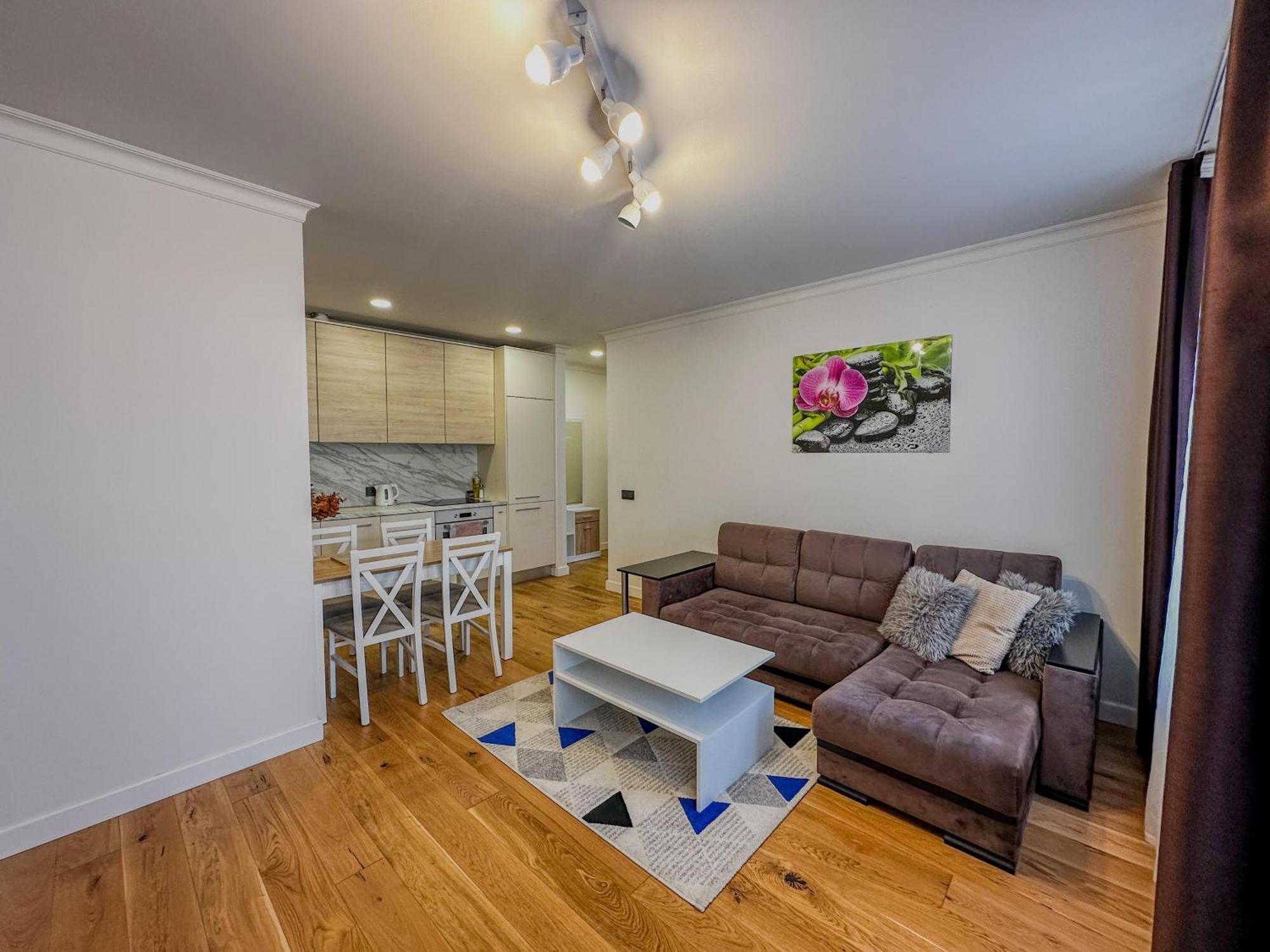 One Bedroom Promenade Apartment Riga Luaran gambar